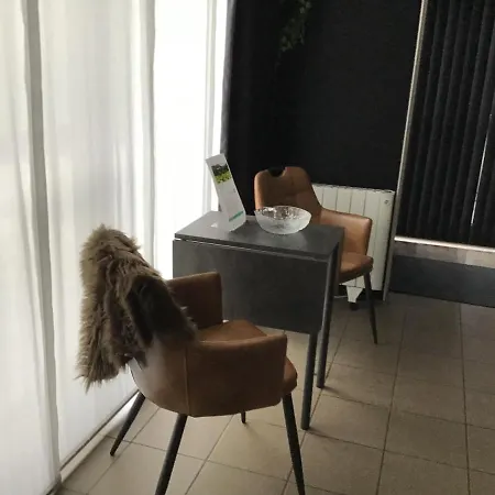 Gardenroom De Steenberg Met Wellness & Tuinzicht 게스트하우스 *